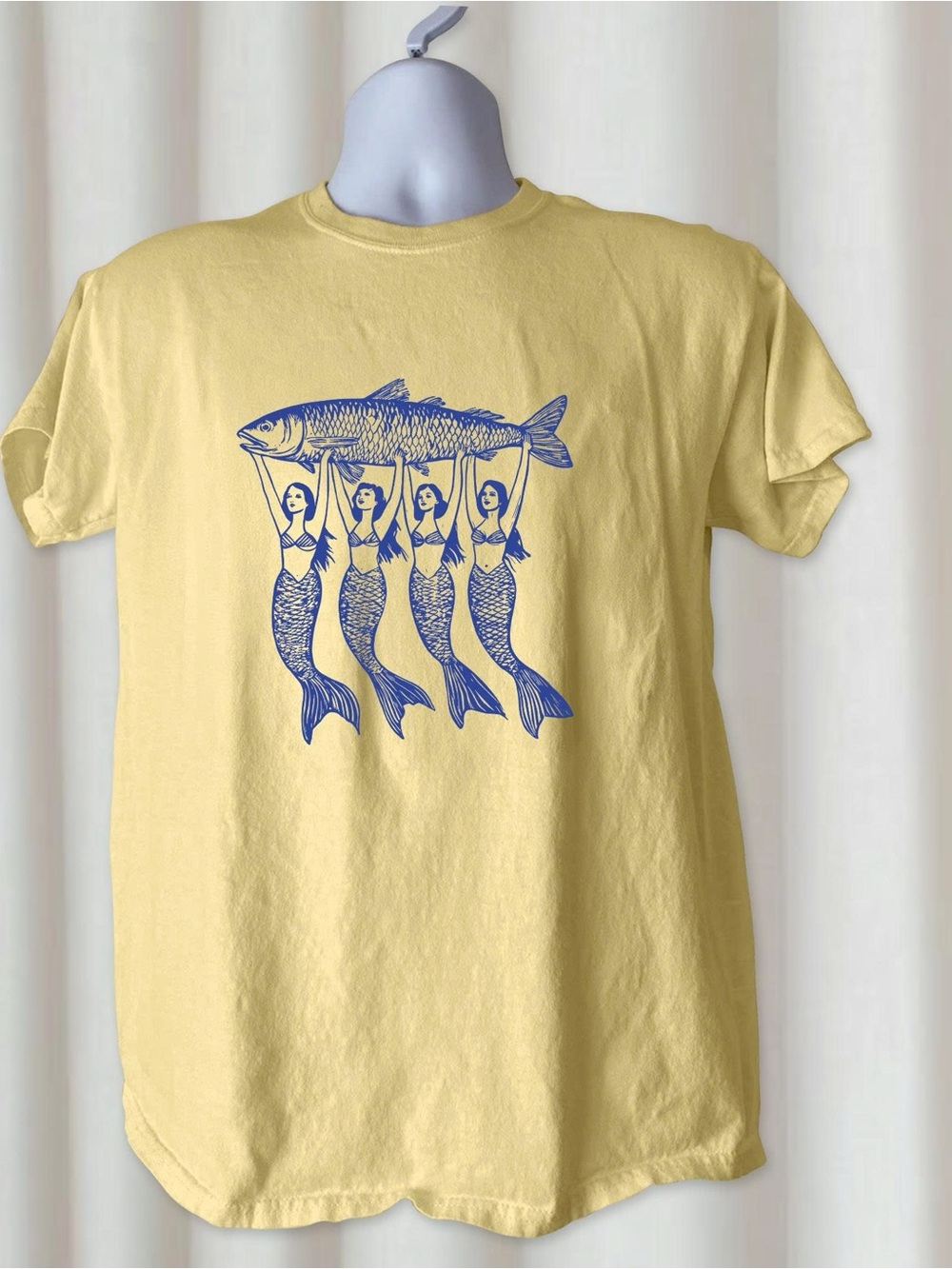 Blue Mermaid & Fish Graphic Gildan Yellow Tshirt